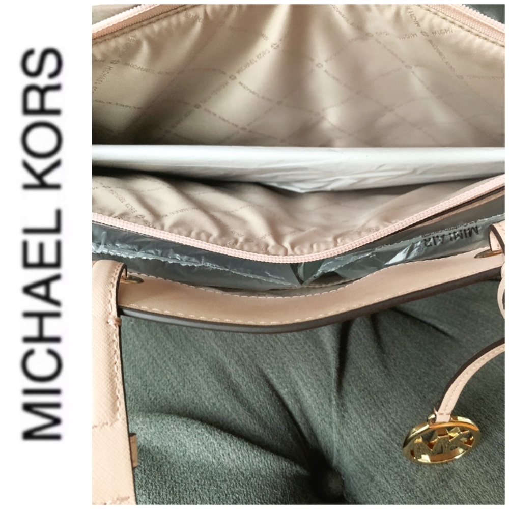 NWT authentic MK Walsh leather tote ballet - Picture 5 of 8